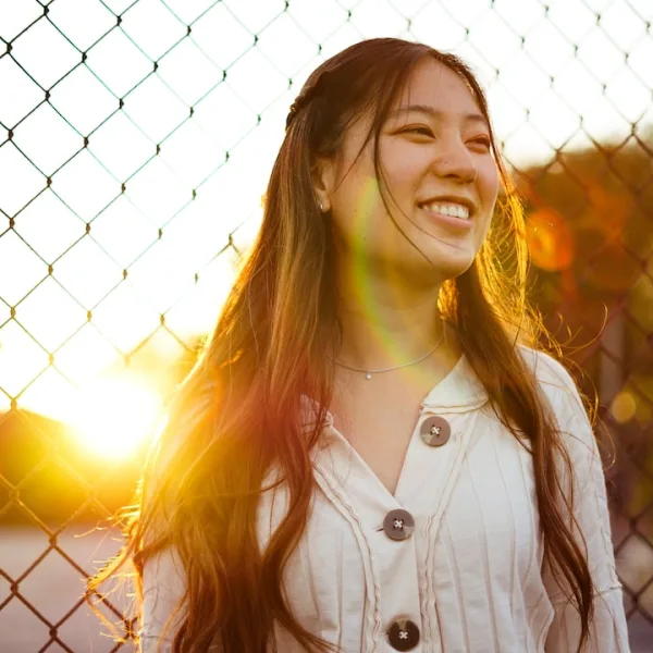 How to use optimistic psychology to boost your happiness and well-being