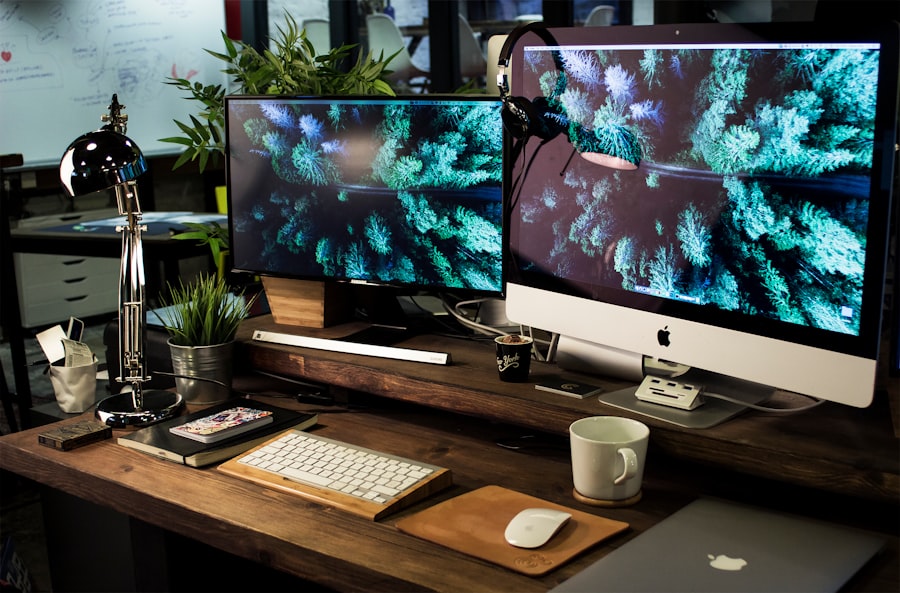 Too Much Screen Time? Here’s How to Save Your Mental Health